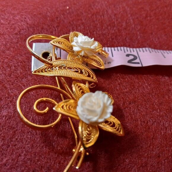 Vintage Gold Tone Floral Brooch - Picture 5 of 5